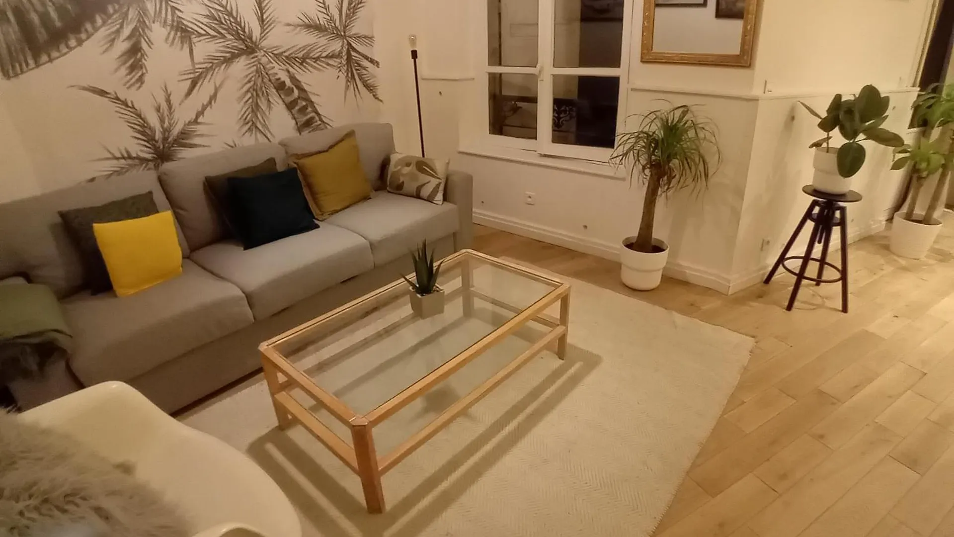 Center Paris, Amusing2bed Room,68sqm-5 Mins Eiffel Tour And Louvre Meusm ,gare Montparnasse ,front Metro